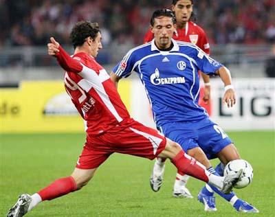 主力后卫的 主力后卫的